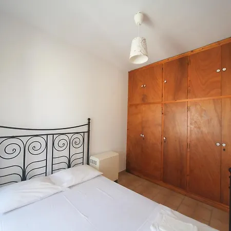 Cozy Little House In Ioulida - Kea Ferienhaus Ioulis