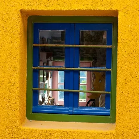 Cozy Little House In Ioulida - Kea *